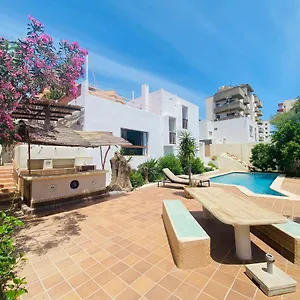  Сasa de vacaciones Robles En Playa Den Bossa Con Piscina Privada
